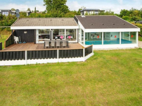 Exquisite Holiday Home in Ebeltoft with Swimming Pool